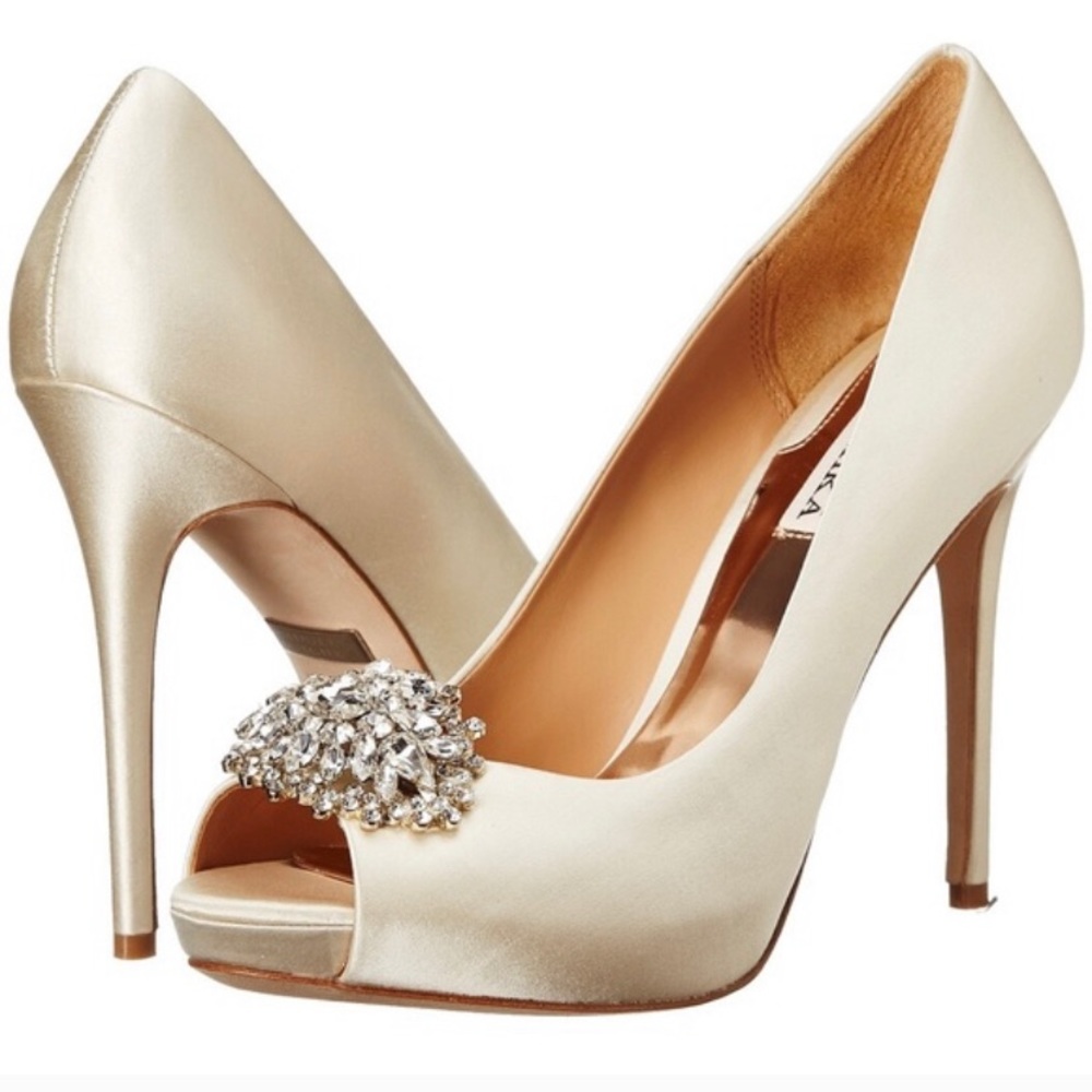 Badgley Mischka Jeannie Heels